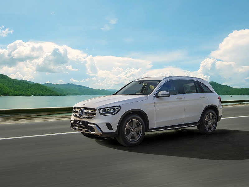 So sánh sự khác biệt giữa các phiên bản Mercedes-Benz GLC 2022